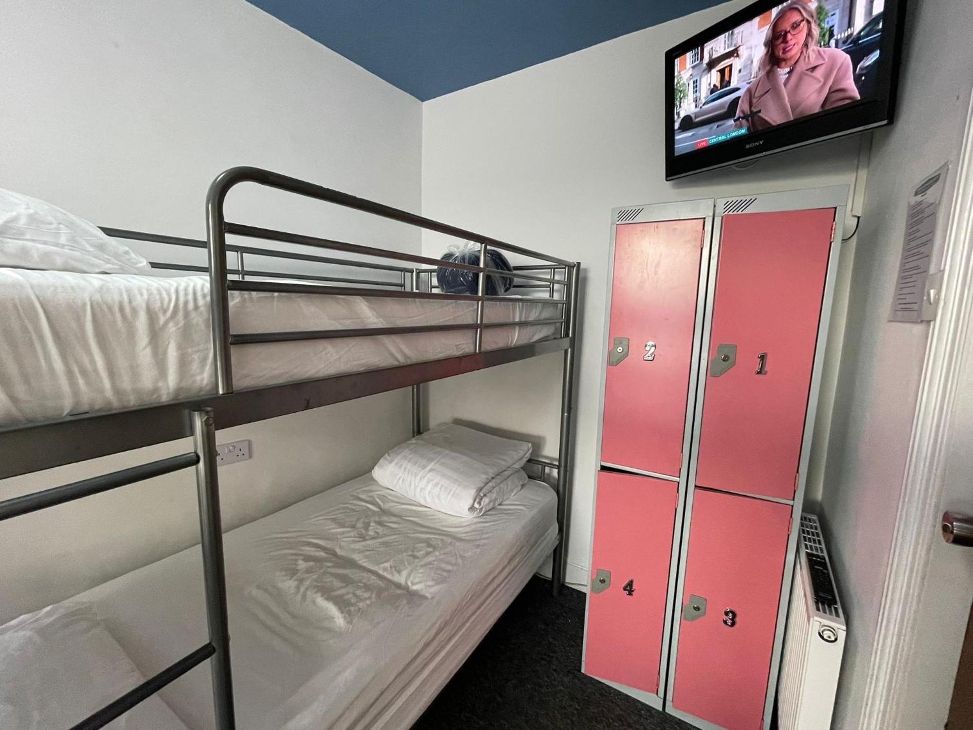 Backpackers & 2* Blackpool