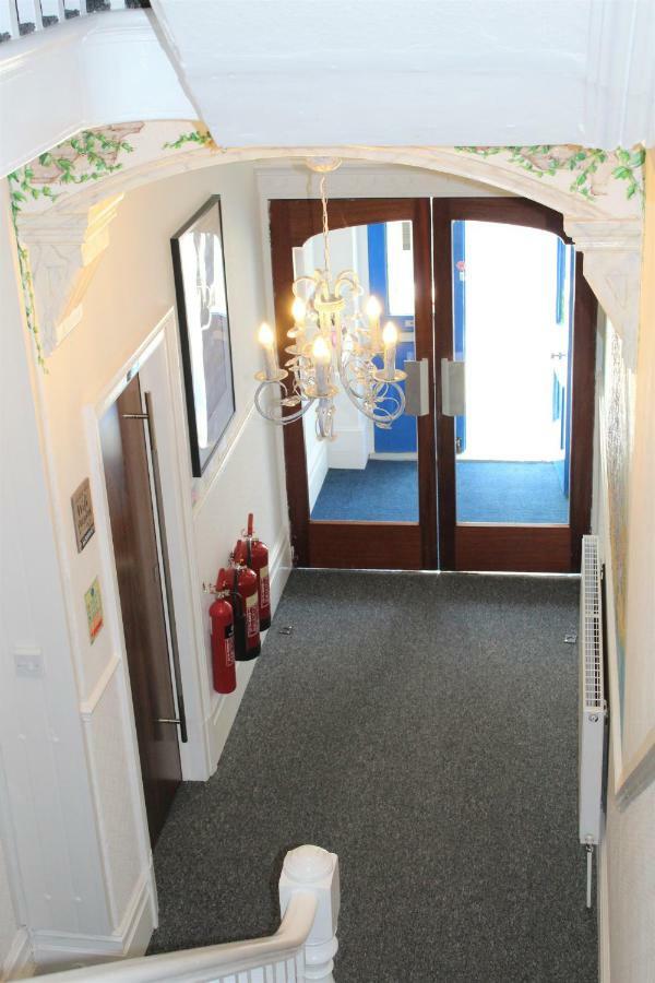 Hotel Backpackers & Blackpool